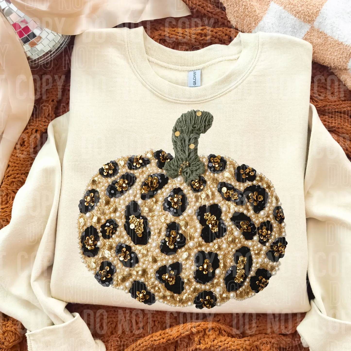 Leopard Pumpkin with Sequin Yarn (Copy) brandedbybarta