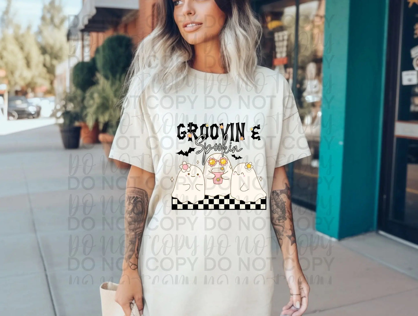 Groovin and spookin - Branded By Barta