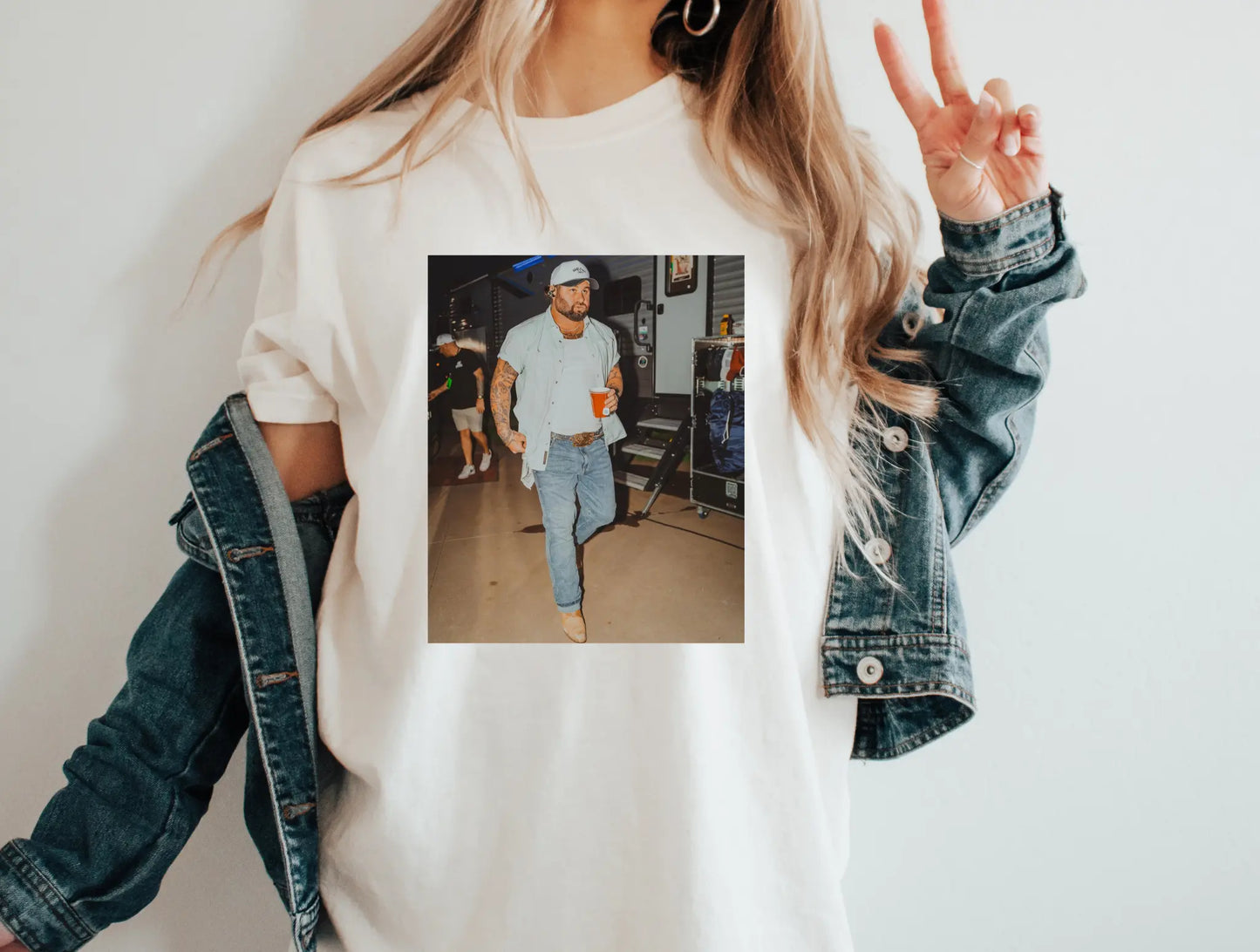 Koe Walking - Branded By Barta