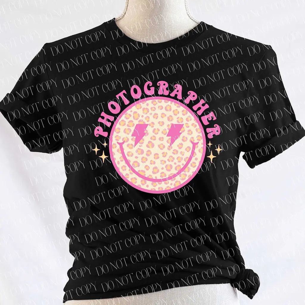 Photographer Smiley - Branded By Barta