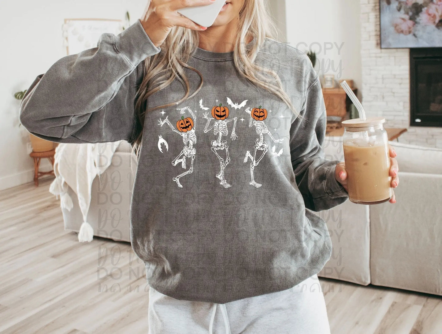 Pumpkin skeleton dancing - Branded By Barta