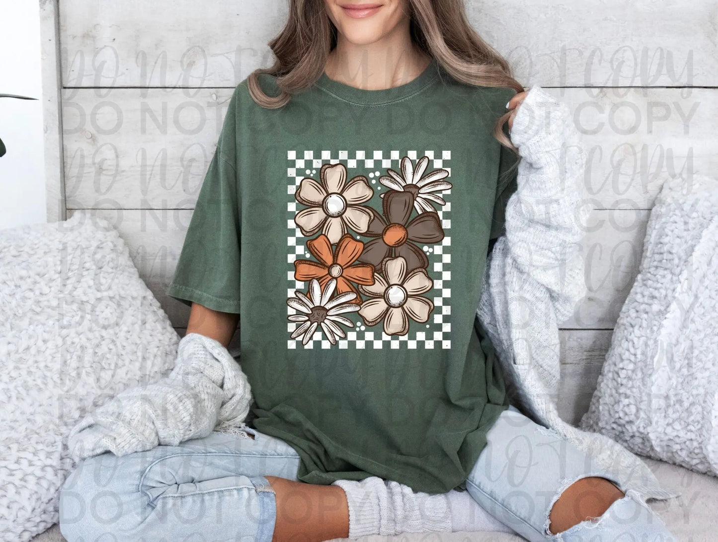 Retro flower with checkered - Branded By Barta
