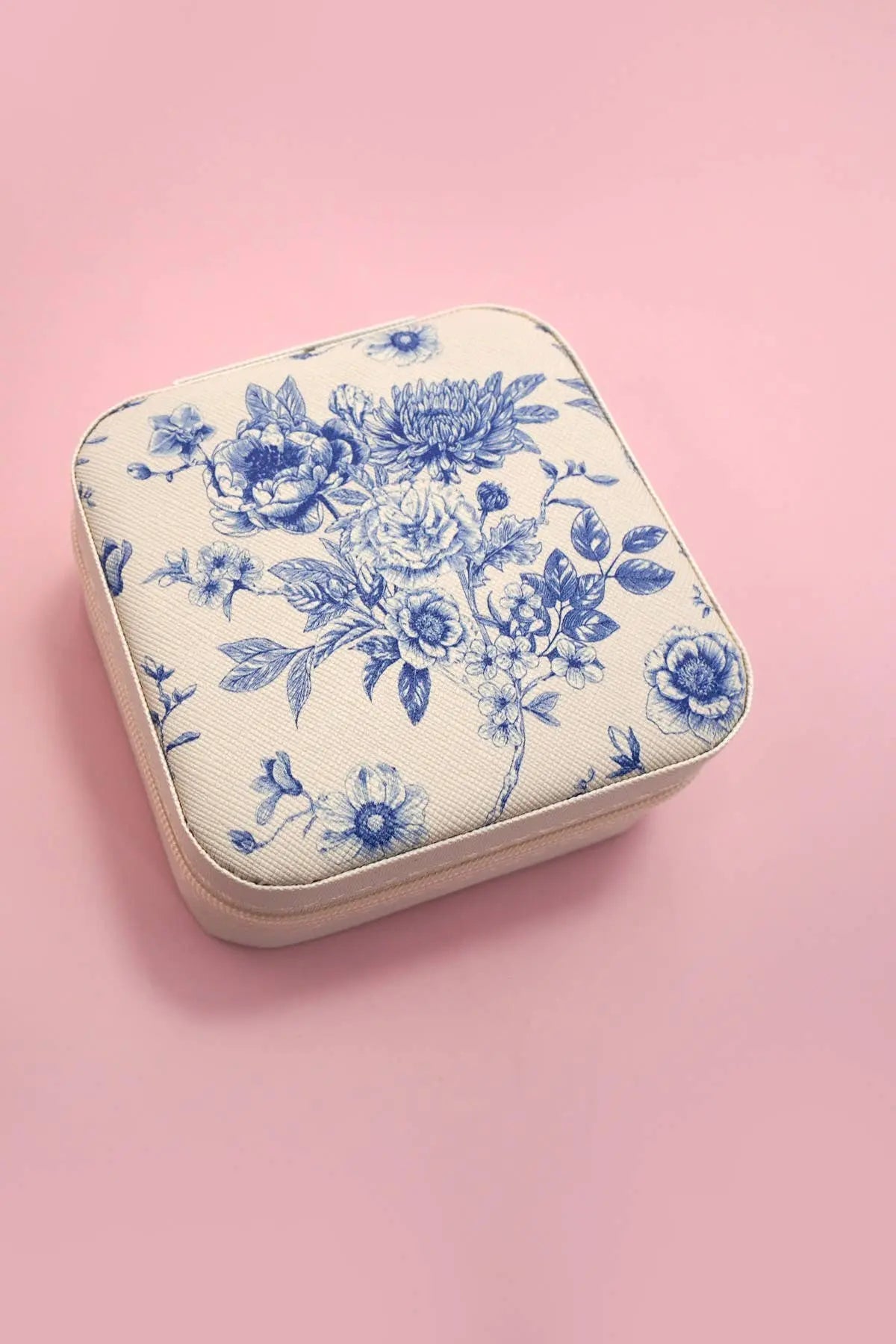 DESIGNED JEWELRY ORGANIZER TRAVEL BOX CASE | 40P566 JOSSLYN by wall to wall