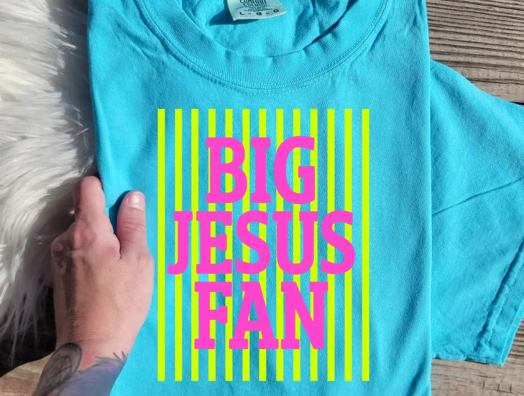 Big Jesus Fan Neon brandedbybarta