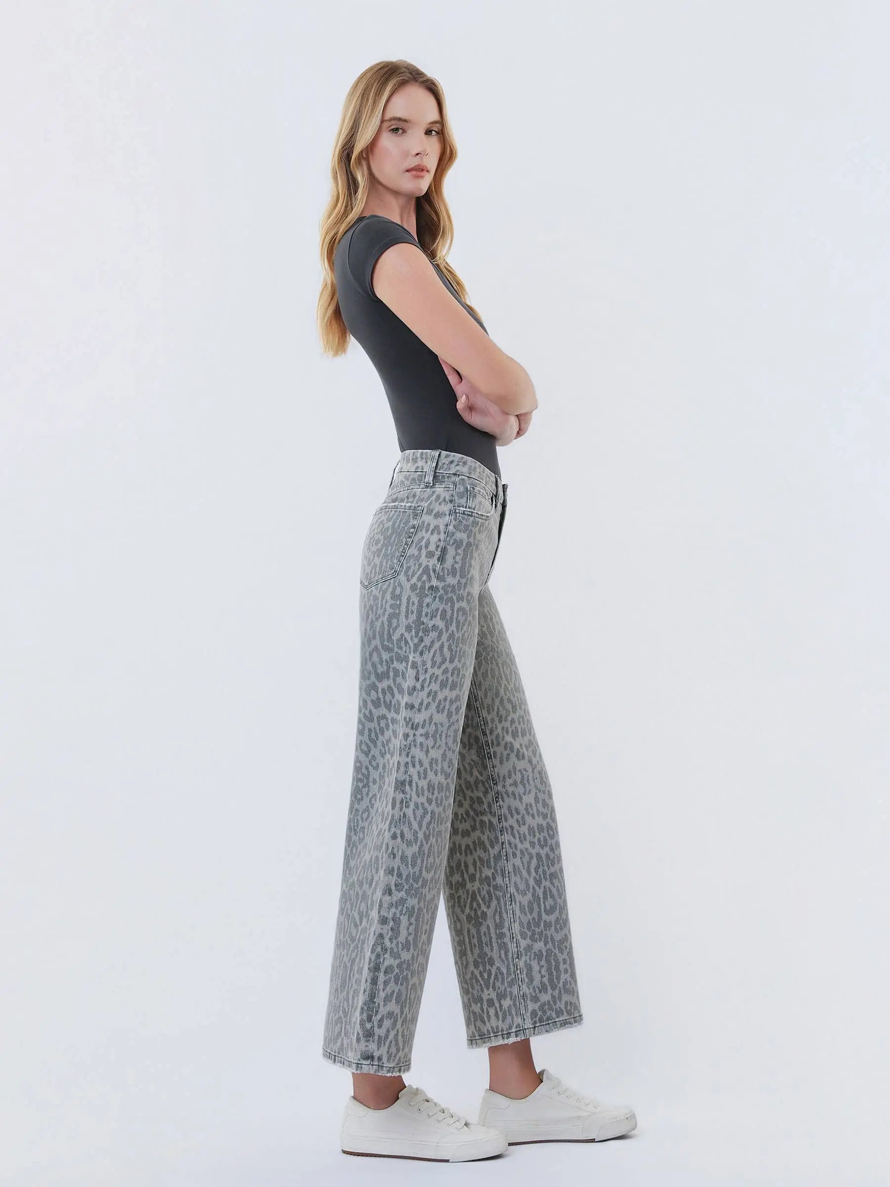 HIGH RISE GREY LEOPARD PRINT CROP WIDE LEG JEANS T7331GLP VERVET by FLYING MONKEY