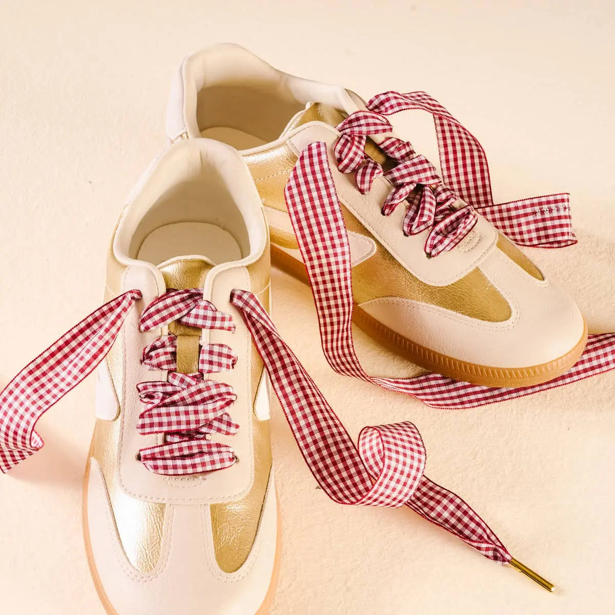 Step It Up Shoelaces–Gingham Burgundy The Darling Effect
