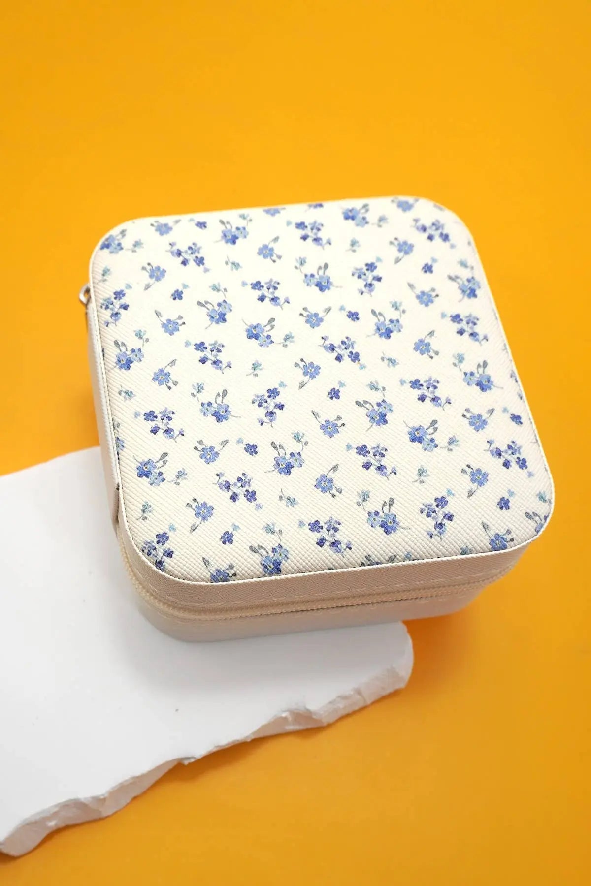 DESIGNED JEWELRY ORGANIZER TRAVEL BOX CASE | 40P566 JOSSLYN by wall to wall