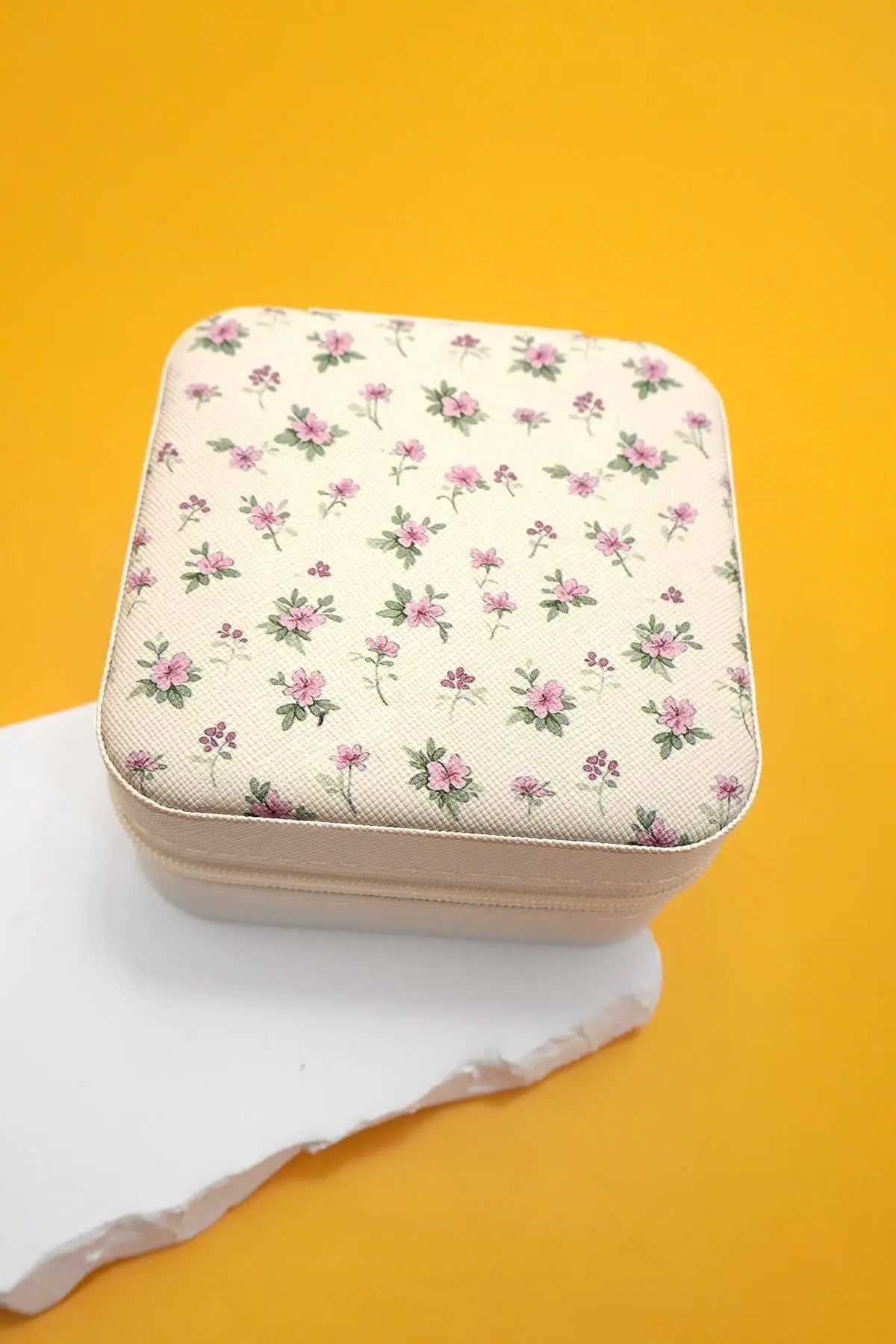 DESIGNED JEWELRY ORGANIZER TRAVEL BOX CASE | 40P566 JOSSLYN by wall to wall