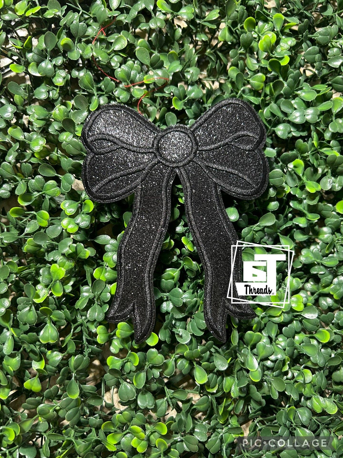 Glitter Bows(Set of 2) ....Patches Only 6j Threads LLC