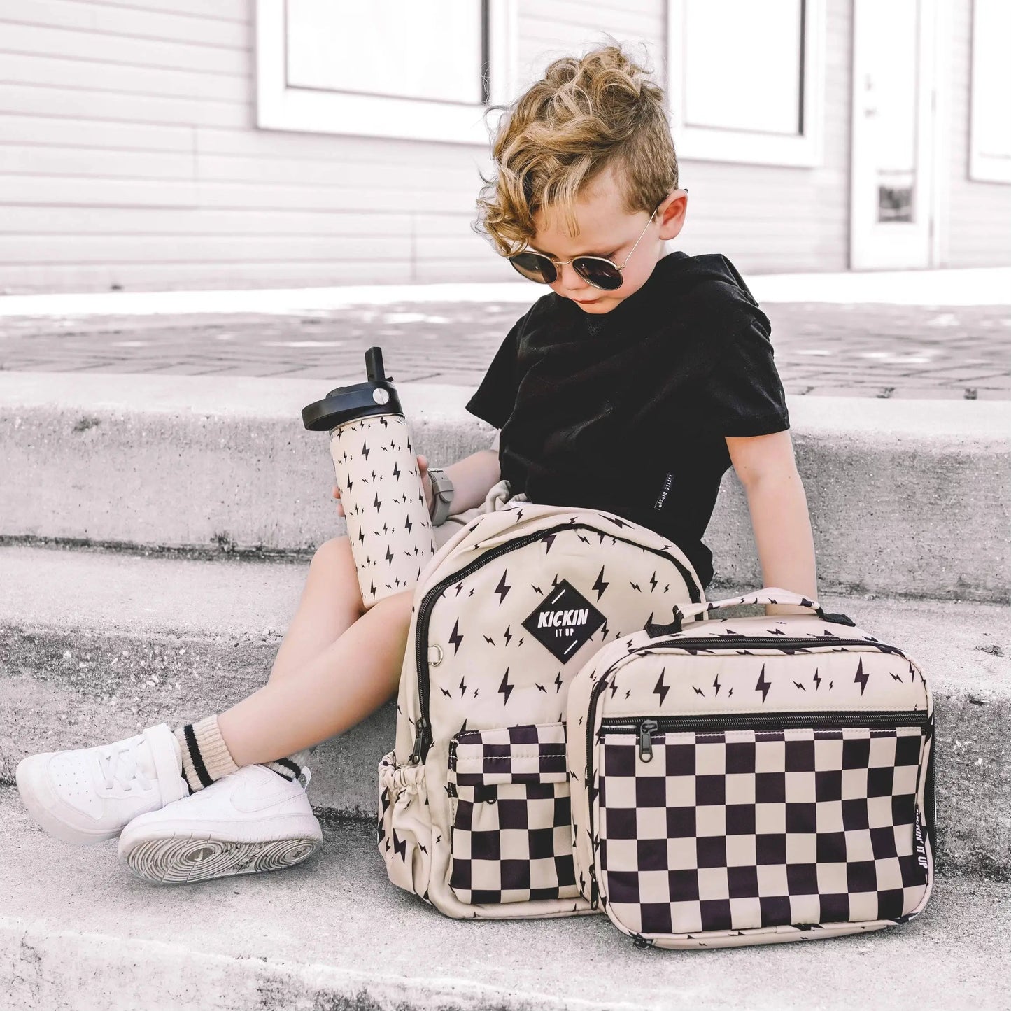Beige Bolt Lunch Box Kickin it up Socks