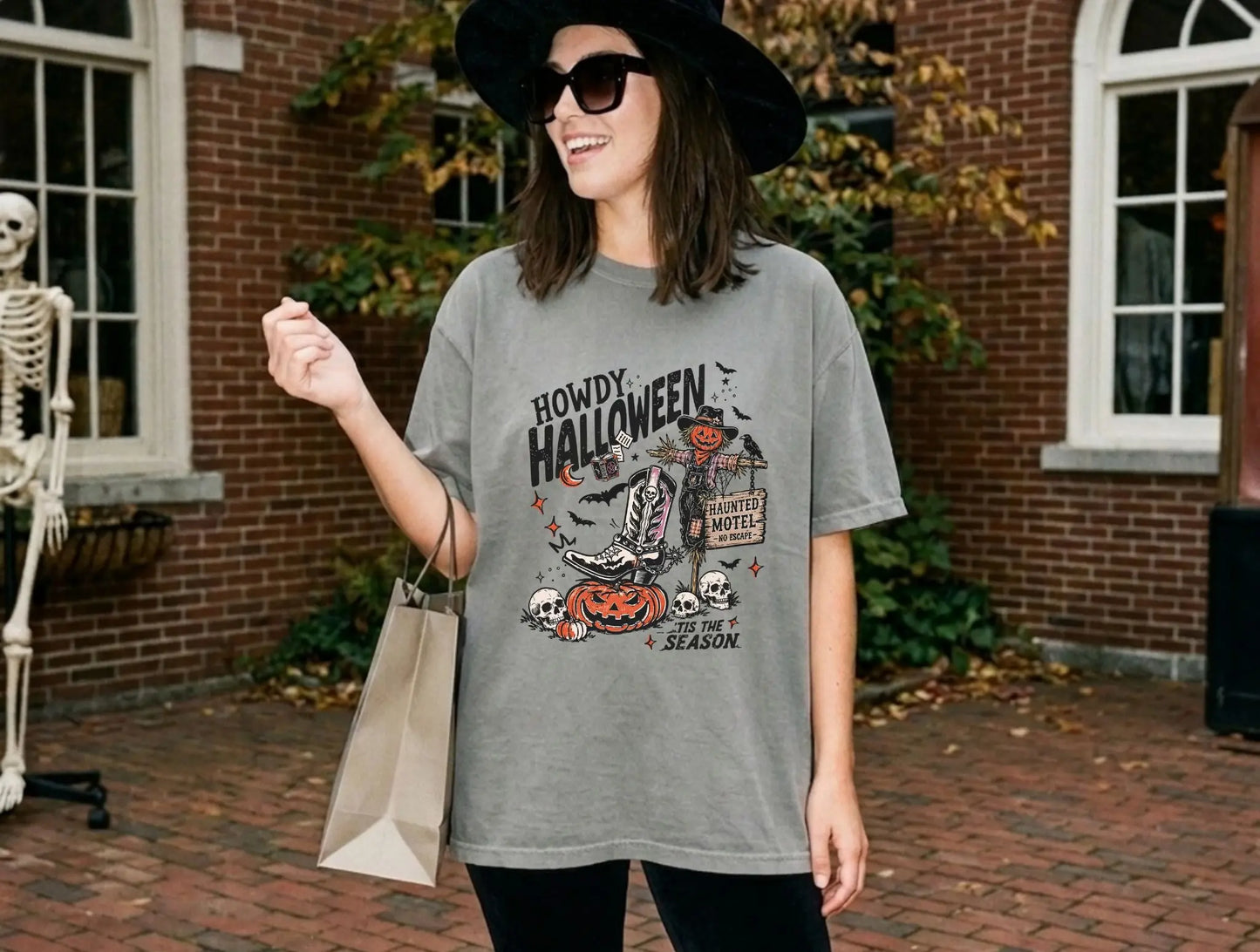 Howdy Halloween Western Graphic brandedbybarta