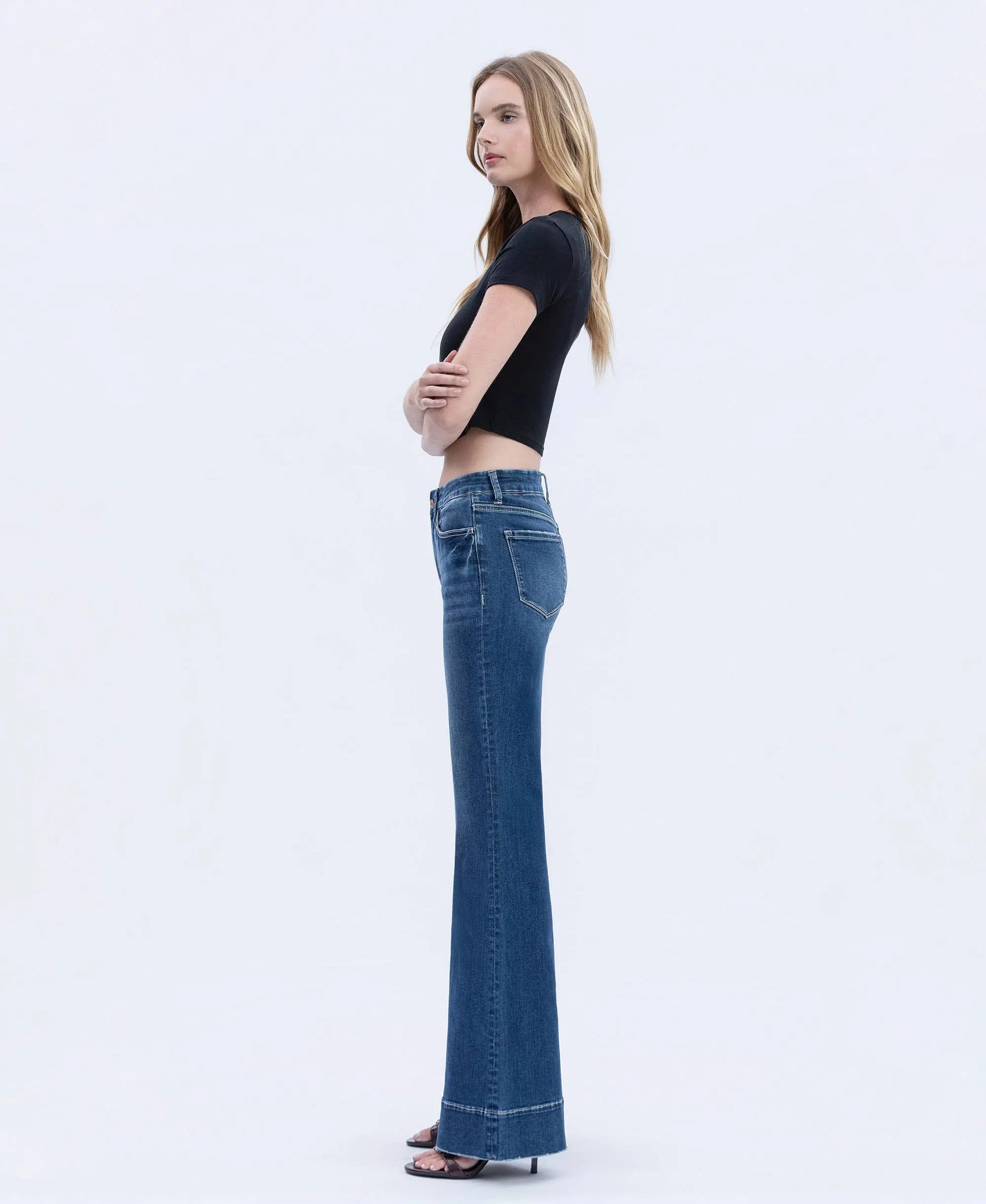HIGH RISE SEAMLESS WB TROUSER HEM EASY FLARE JEANS T6882 VERVET by FLYING MONKEY