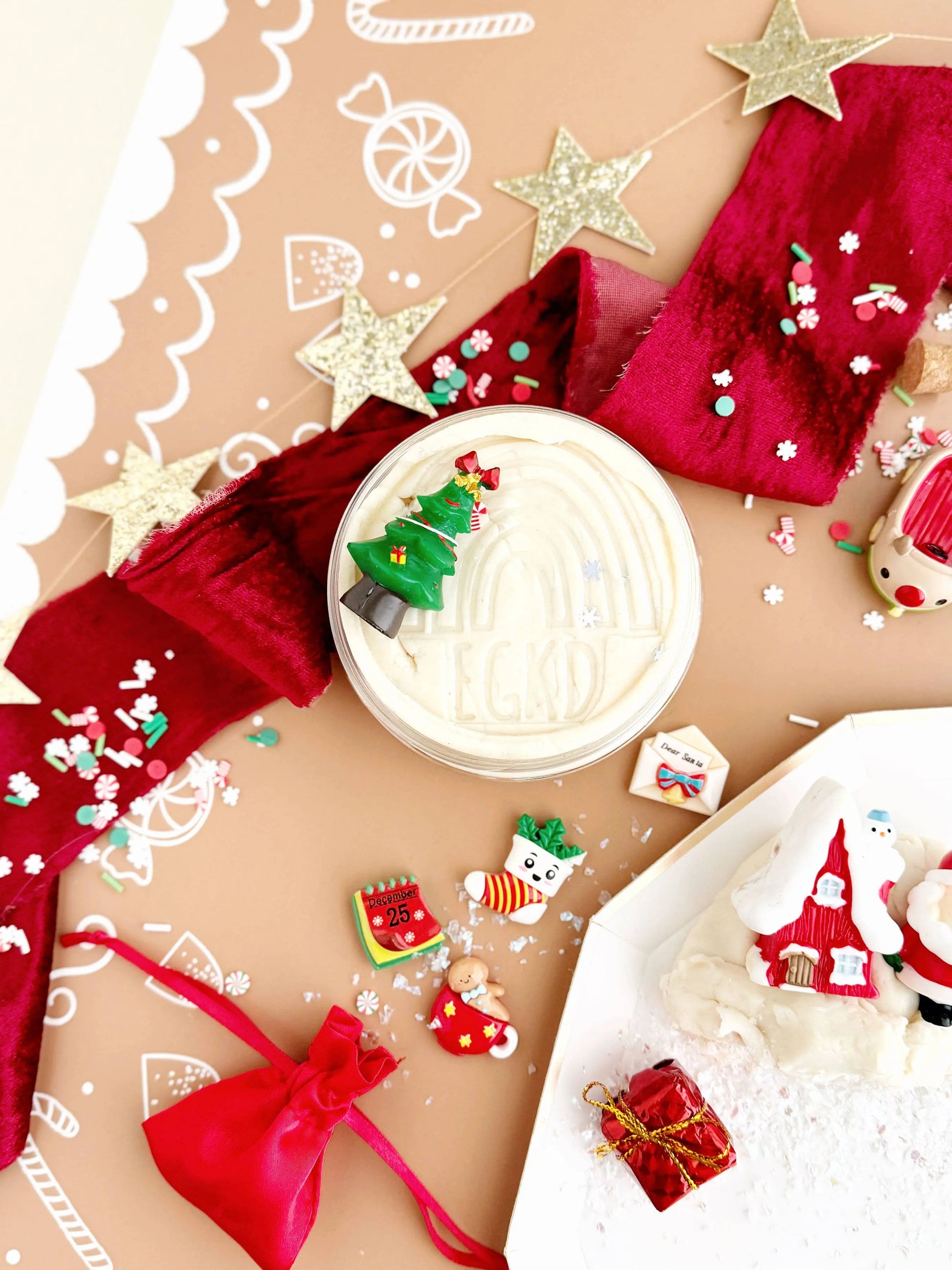 Santa's Cottage KidDough Play Kit Earth Grown KidDoughs (KidDoughs by EGKD)