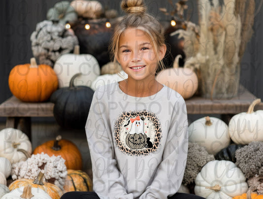 Leopard Pumpkin With Cat